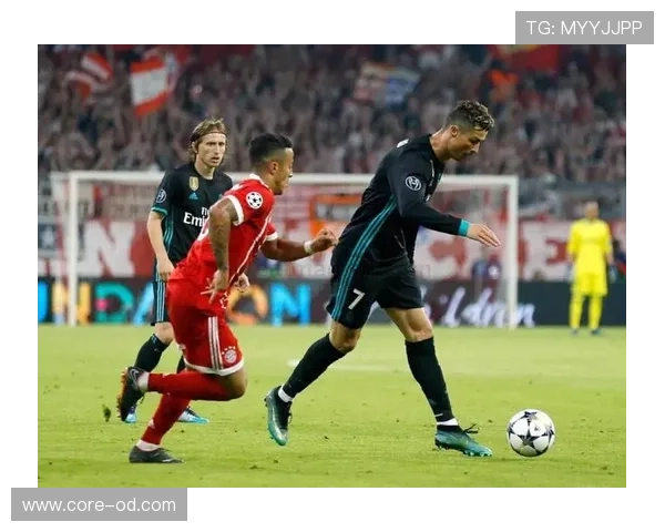 德斯蒙德·班恩三分精准效率提升显著 拉开球队外围火力差距